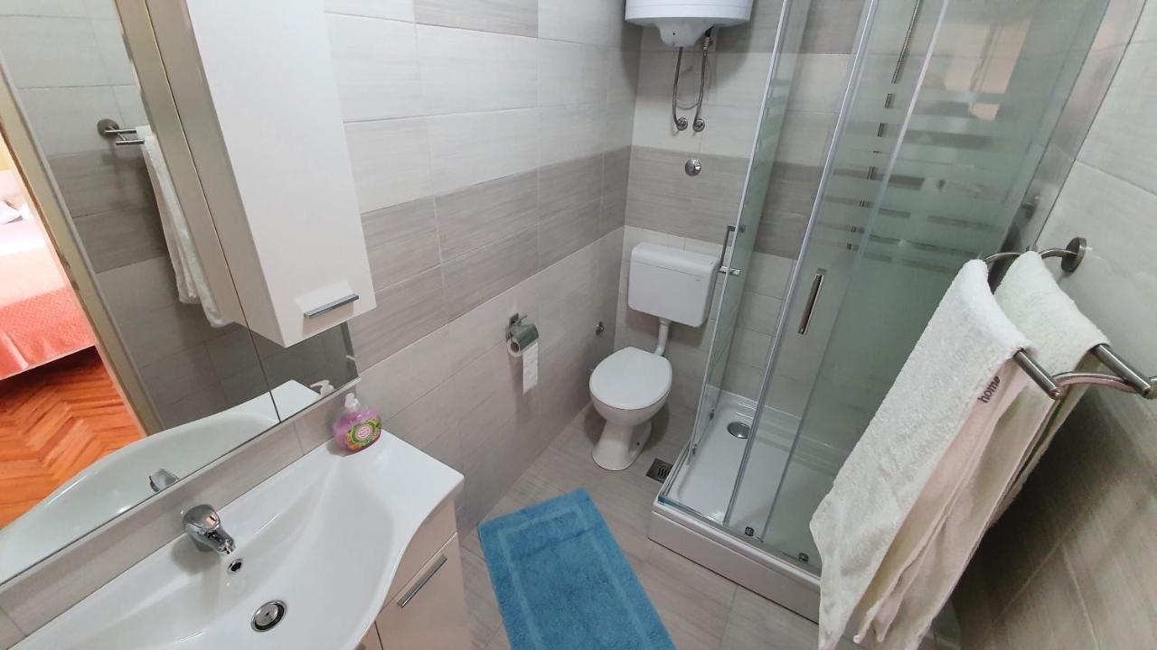 Double Rooms With Terrace Tomica Baška Eksteriør bilde